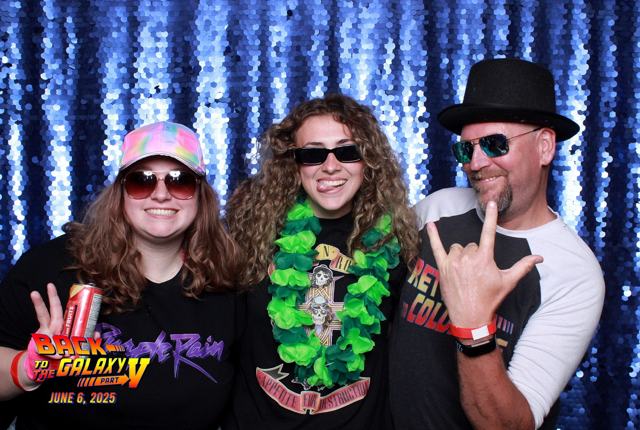 Back to the Galaxy V photo booth photo 10